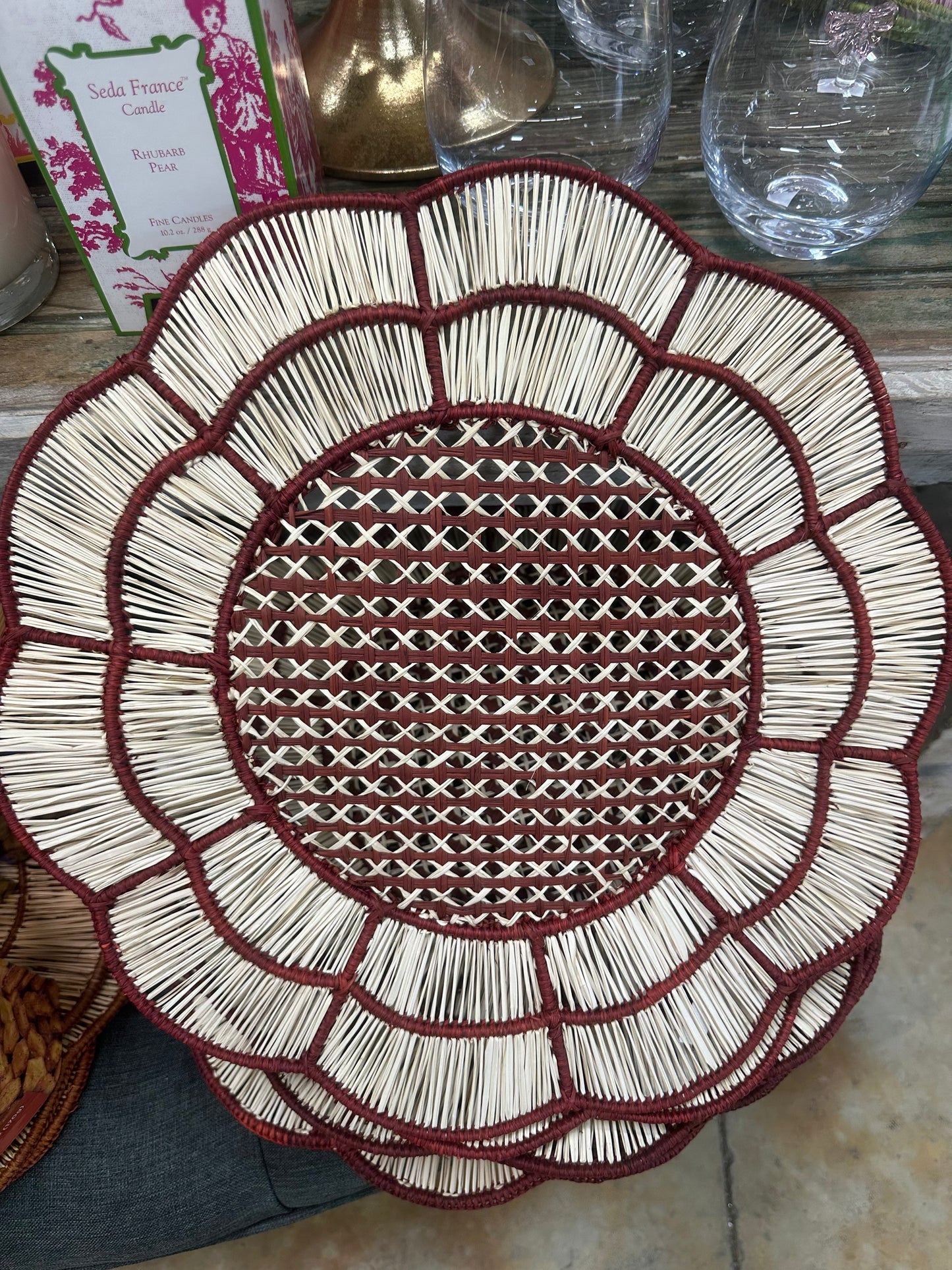 Festive & Fun Scalloped Placemats