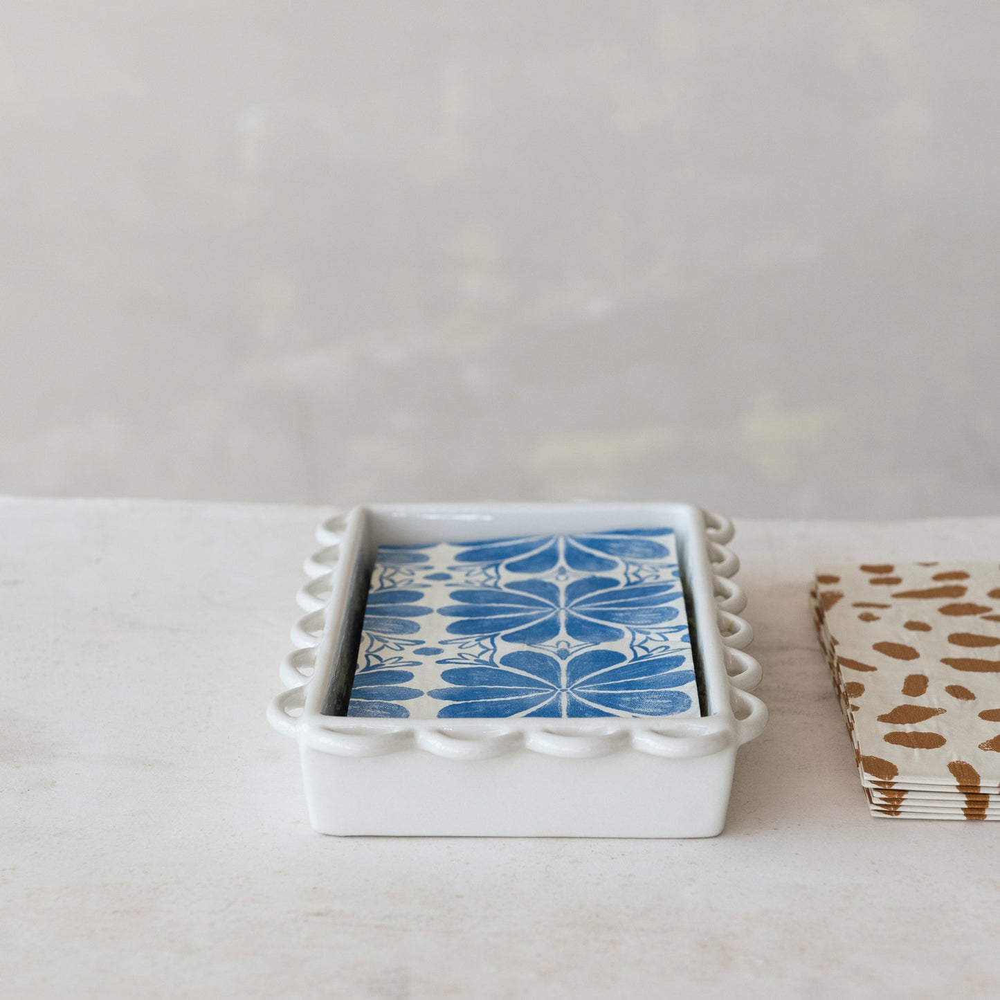 Decorative Scalloped Napkin Holder