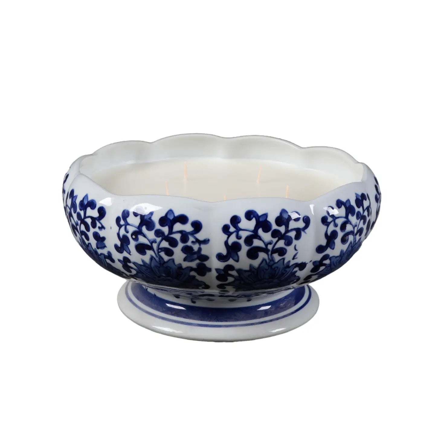 10.63" Scallop Chinoiserie Ceramic Candle (67 oz) - Bamboo