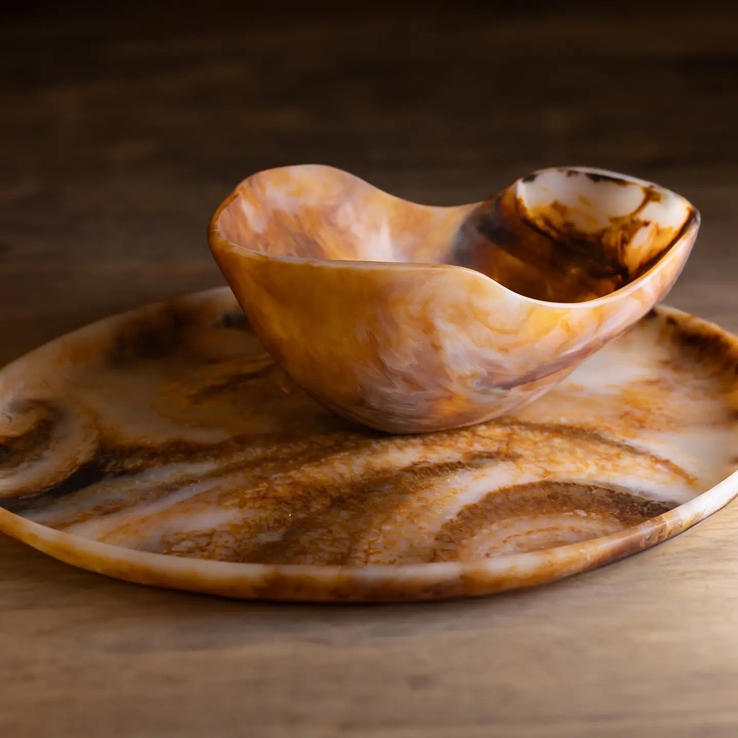 Tortoise Shell Round Tray