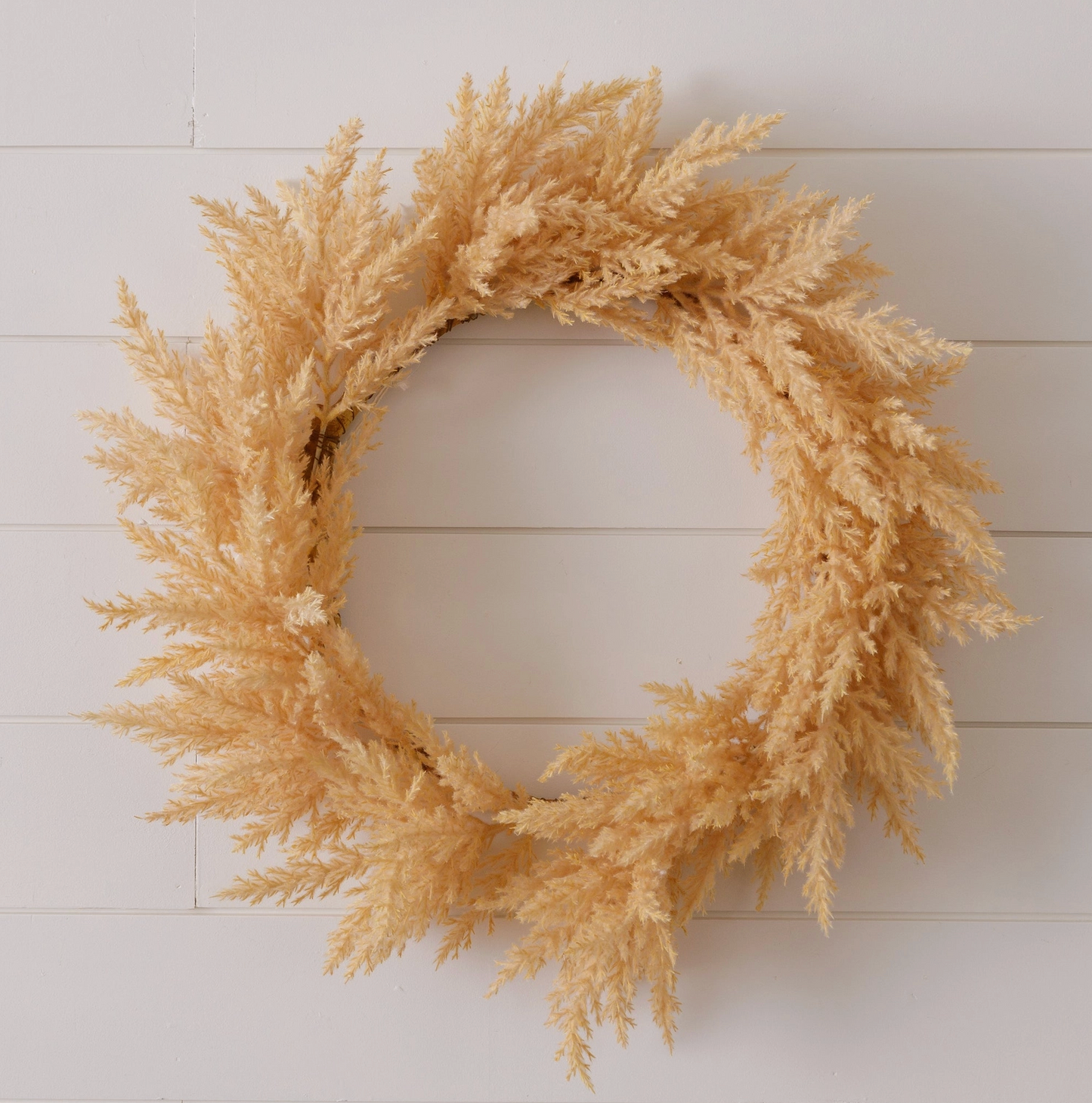 Beige Pampas Wreath
