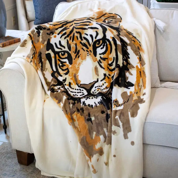 "Tiger Love" Soft Throw