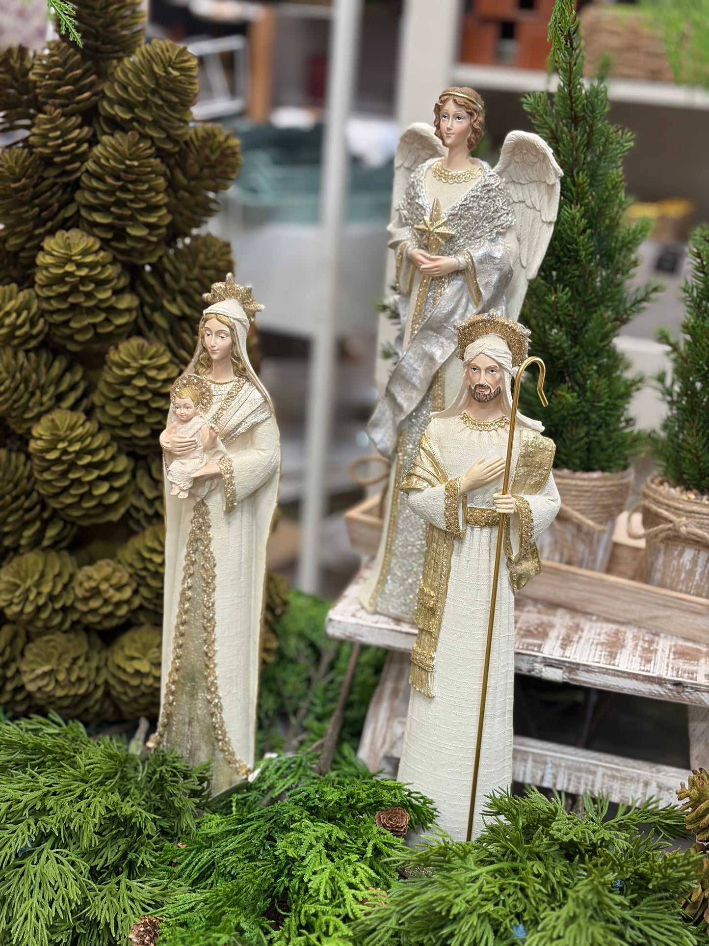 14" Holy Family w/ Angel