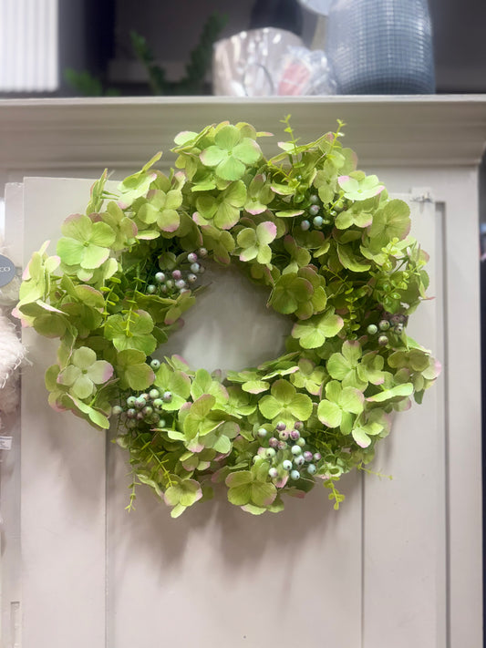 20” Hydrangea & Fern Wreath