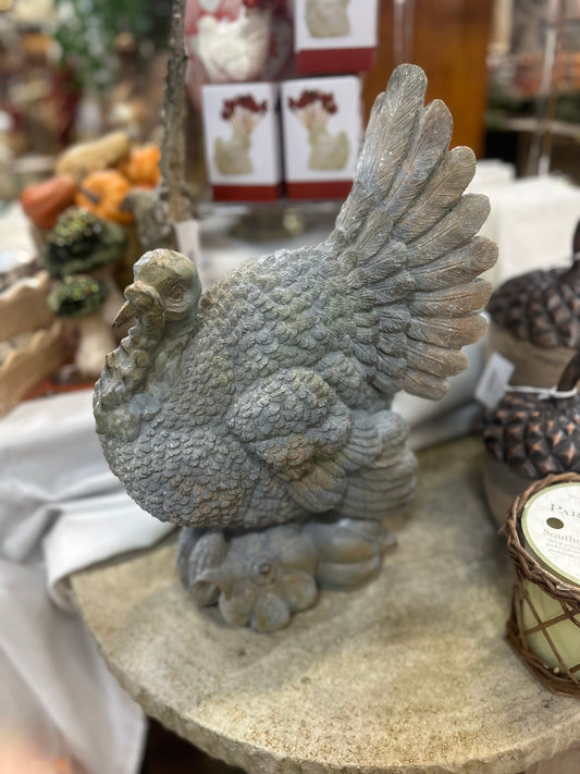 17" Resin Antique Turkey w/ Pumpkins