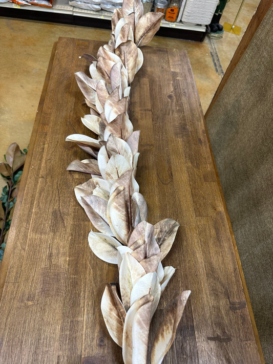 4' Autumn Magnolia Leaf Garland