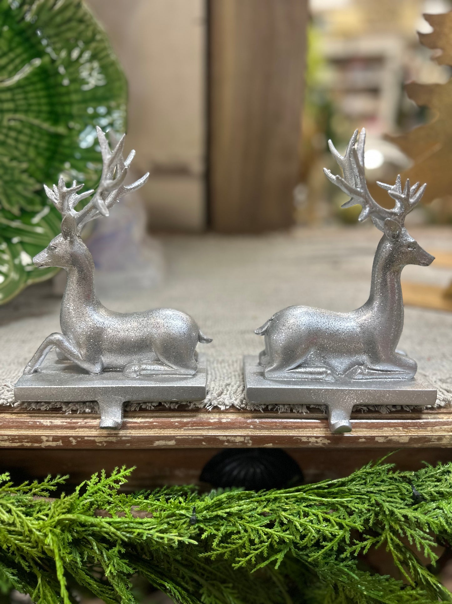 7.5" Silver Sitting Deer Stocking Holder