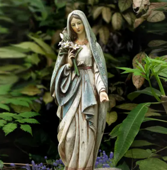 Mary w/ Lilies Figurine