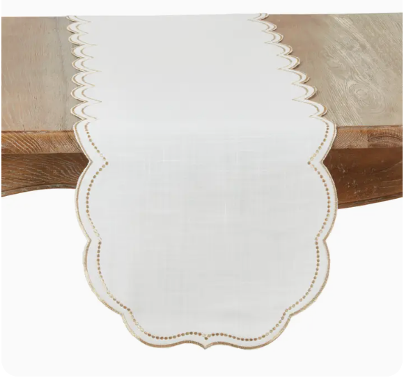 Polka Dot Table Runner w/ Scallop Edge